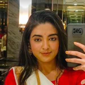 Meet your Posher, Aparna